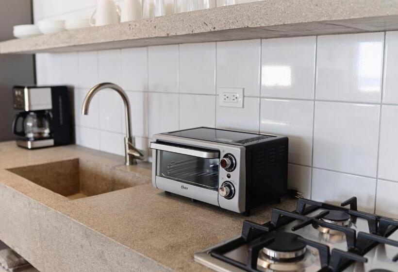 Topia Retreat  Surf Suite Norte