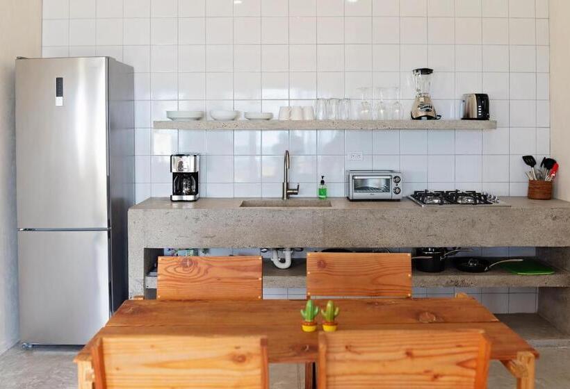 Topia Retreat  Surf Suite Norte