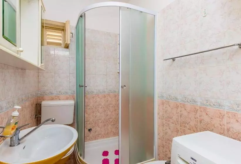 Guest House Nenada