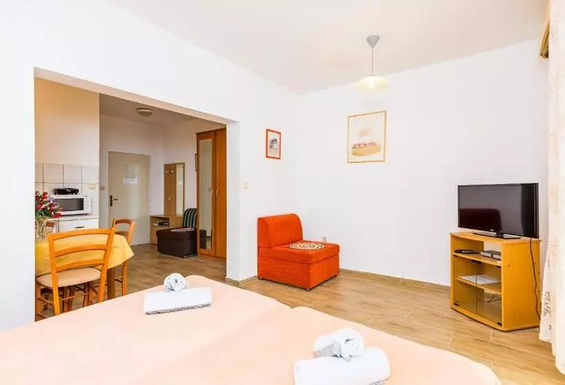 Guest House Nenada