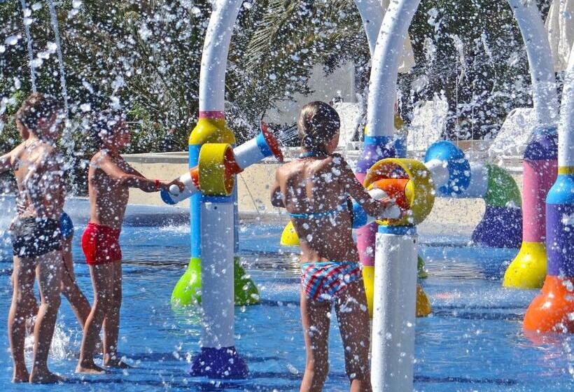 Cronwell Platamon Resort