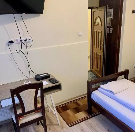 Отель Aranykorona