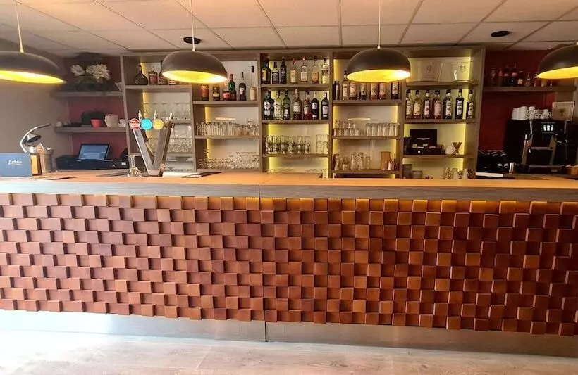 Отель Best Western Terre De Provence