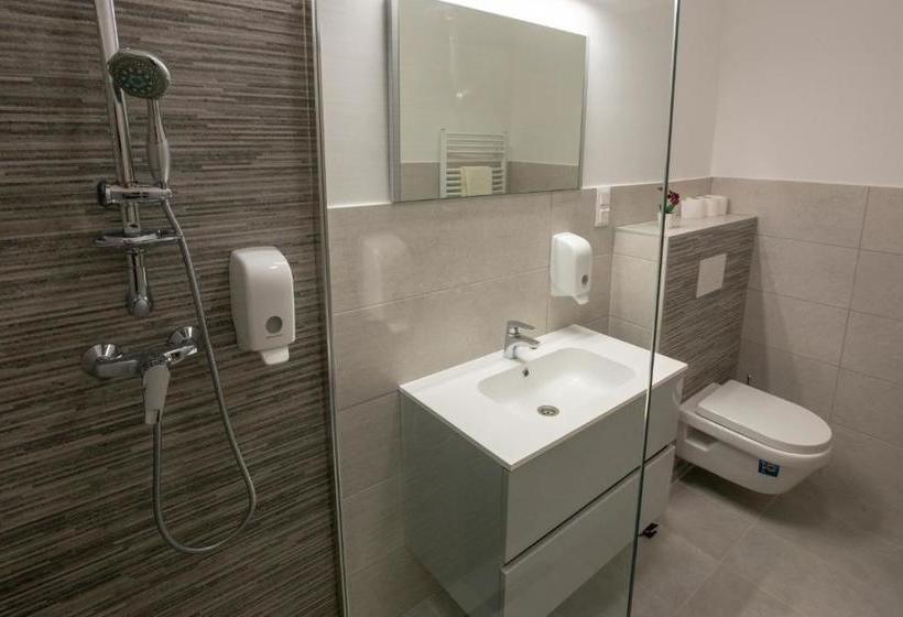 فندق Faluközpont