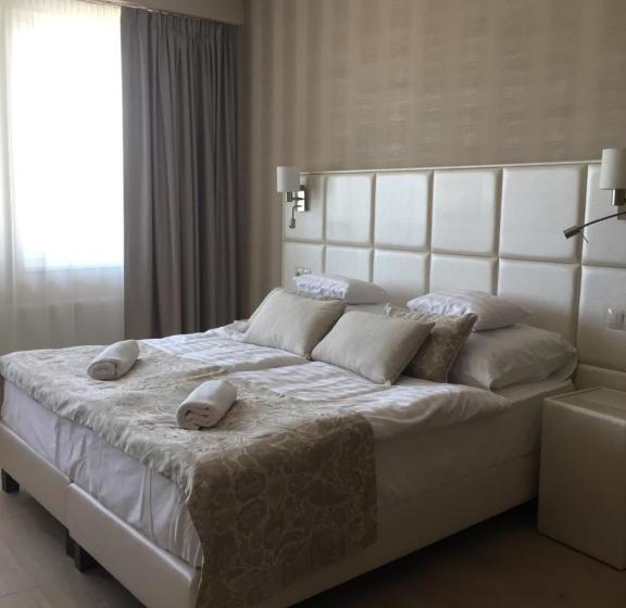 فندق Faluközpont