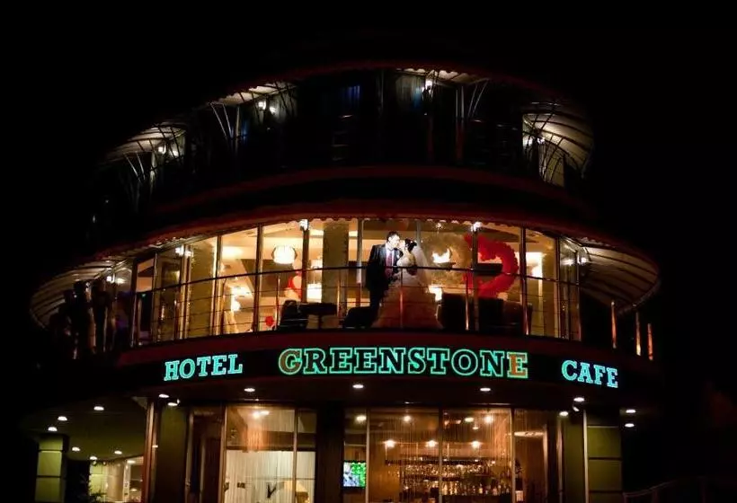 ホテル Greenstone