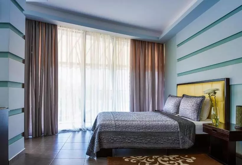 ホテル Greenstone