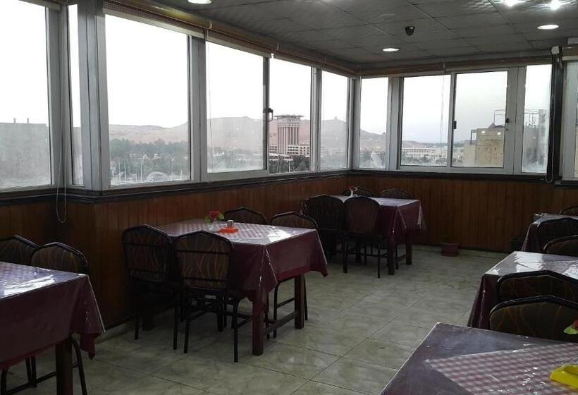 هتل Orchida St. George