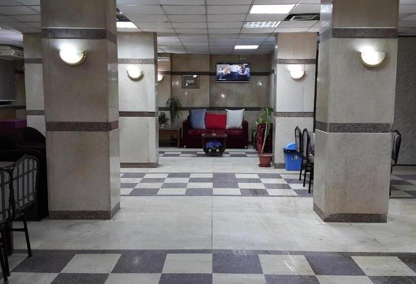 هتل Orchida St. George