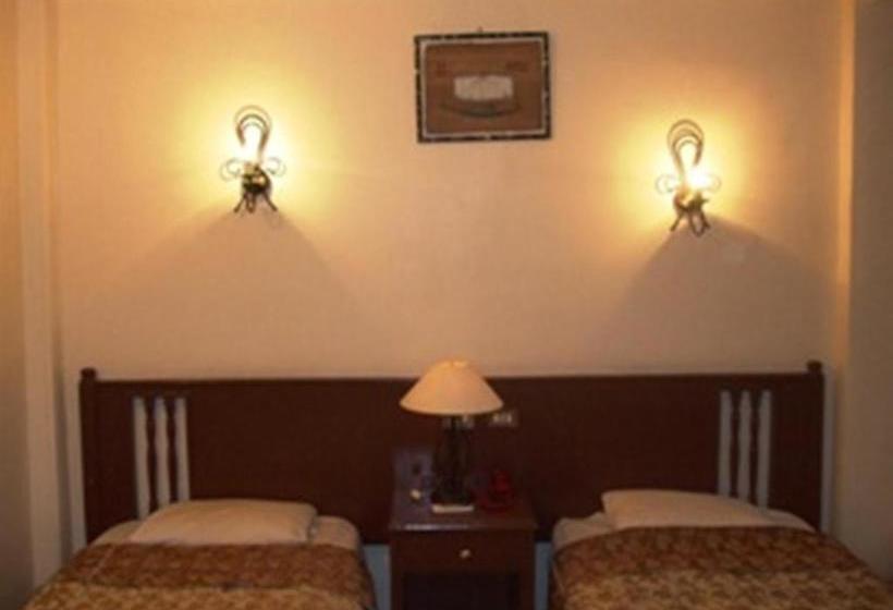 هتل Orchida St. George