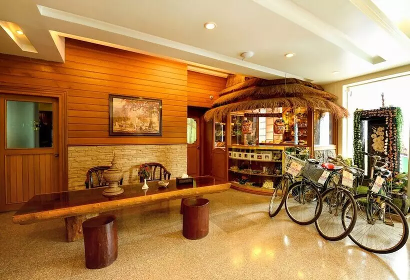 هتل Queen Mandalay