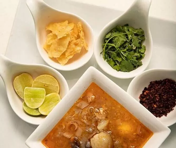 هتل Queen Mandalay