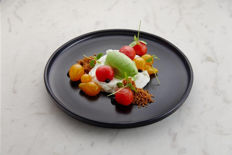 هتل Regent Porto Montenegro & Residences