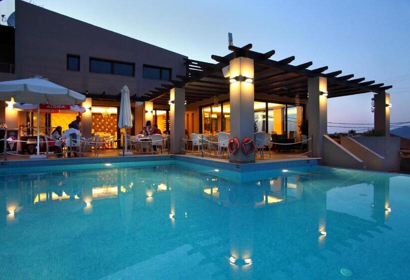 בית מלון כפרי Tesoro