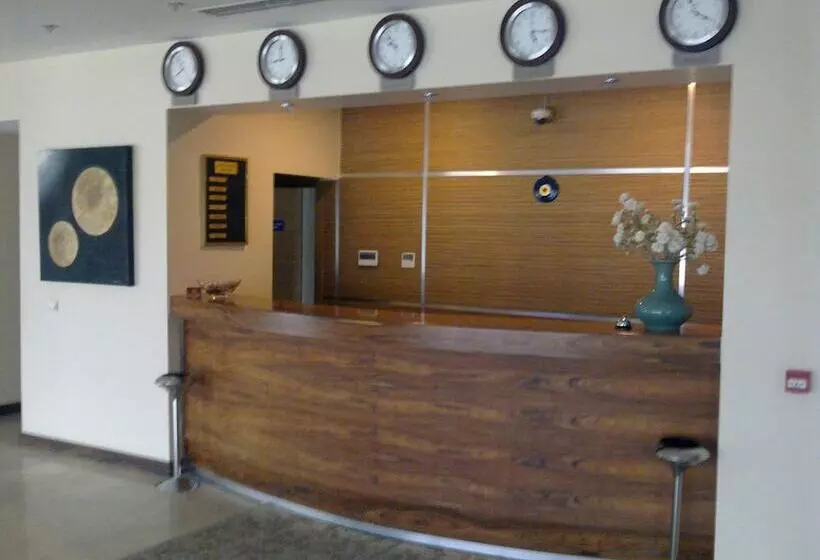 Pak Otel