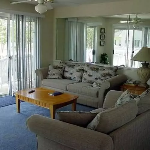 渡假胜地  Brunswick Plantation Golf Rst