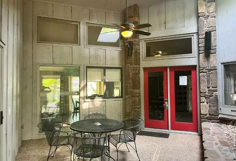 Golfside Vacation Home 1