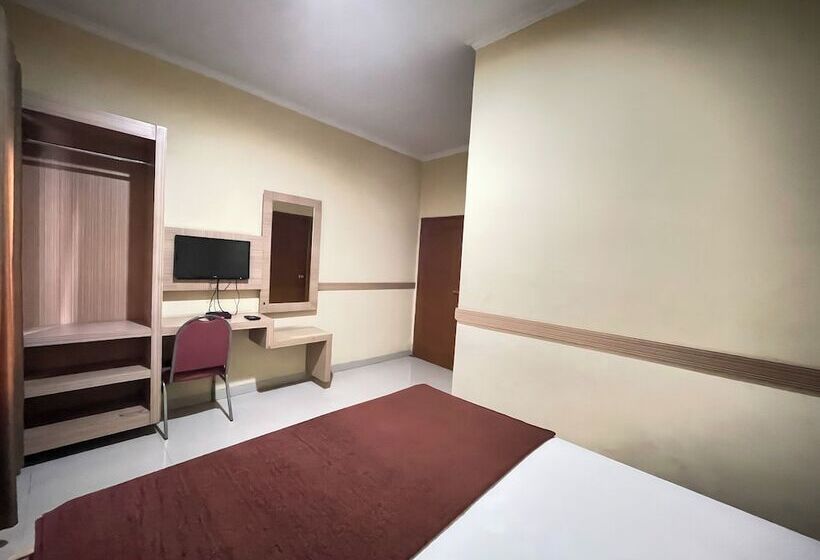 Szálloda Cemara Hijau