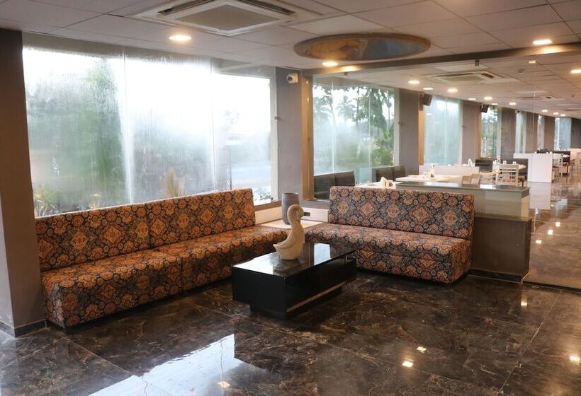 Hotel Nest Beacon Resort Daman
