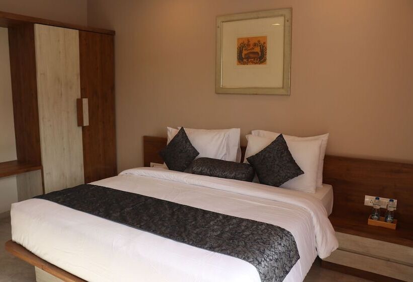 Hotel Nest Beacon Resort Daman