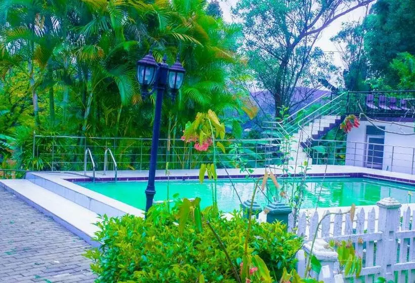 Hotelli The Blue Mountain Resort