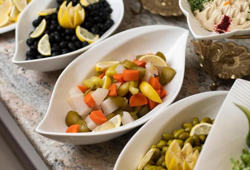 Luciana Hotel By Bratus