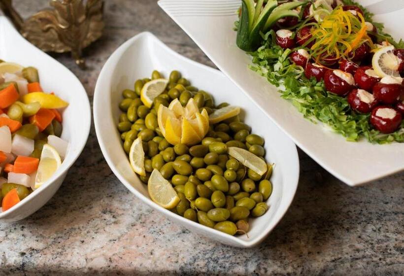 Luciana Hotel By Bratus