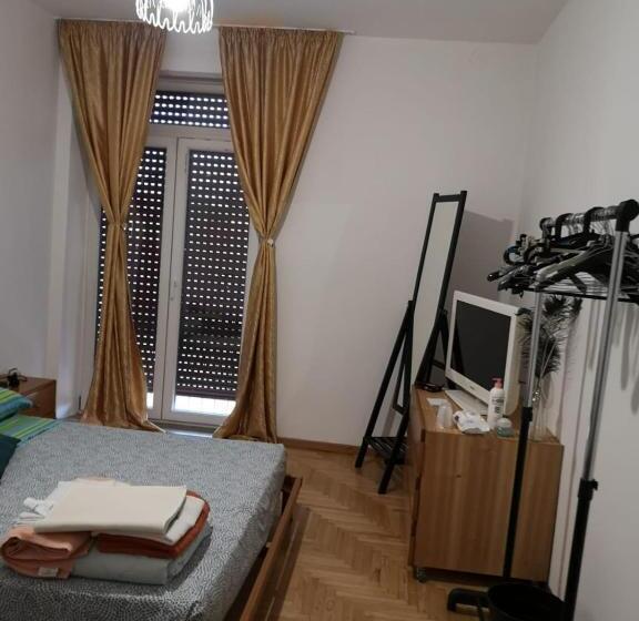 פנסיון Casa Del Melograno 2