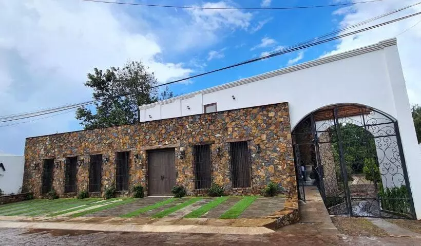 Quinta Tere Hotel & Gallery