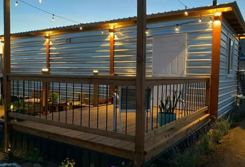 تختخواب و صبحانه Villa Loar Cabin 1