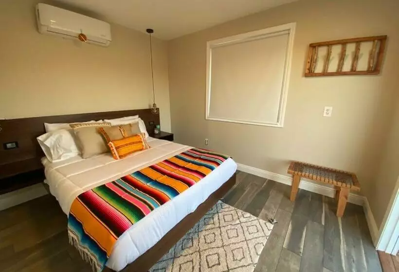 تختخواب و صبحانه Villa Loar Cabin 1