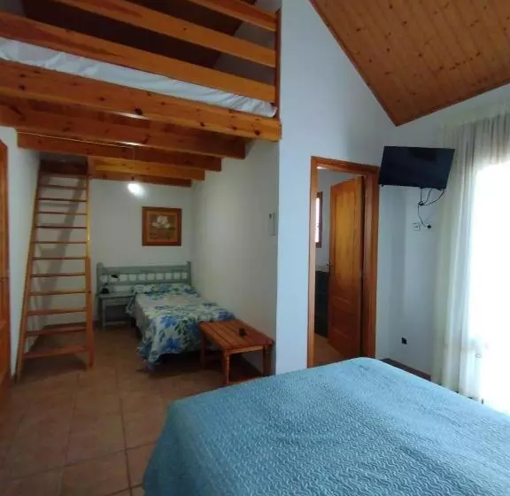 Hotelli Hostal Restaurant Paca