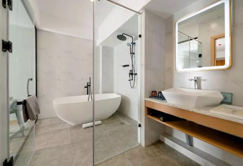 Millennium Plaza Hotel & Mall Ulaanbaatar