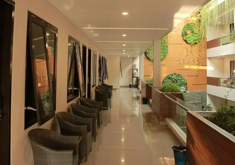 Pensione Class Premium Guest House