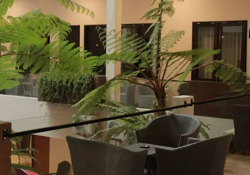 Pensione Class Premium Guest House