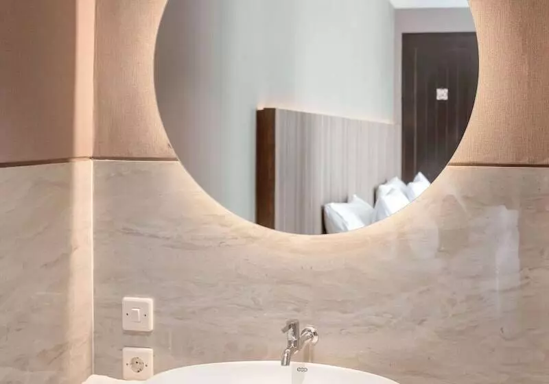 Pensione Class Premium Guest House