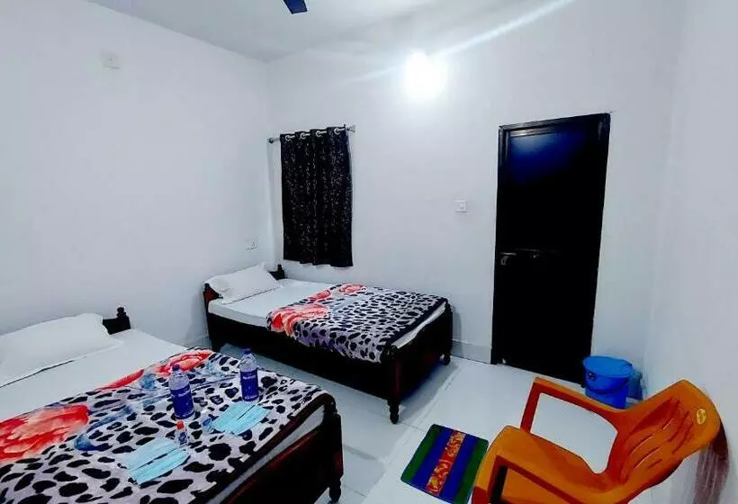 ペンション Nilam Guest House