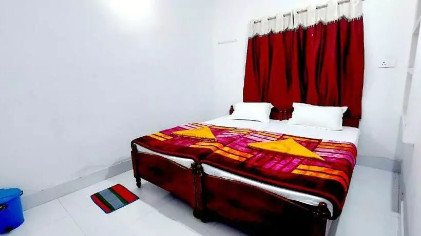 ペンション Nilam Guest House