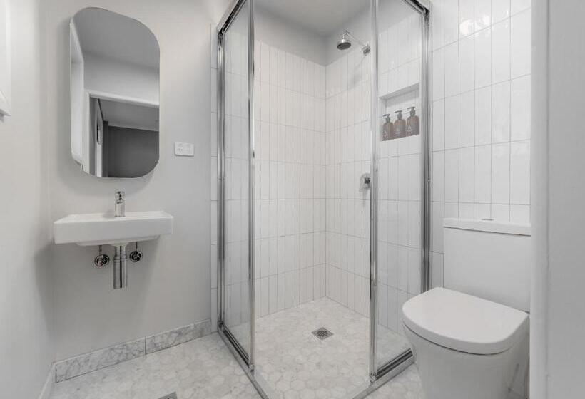 בית מלון כפרי Chalet Alpina