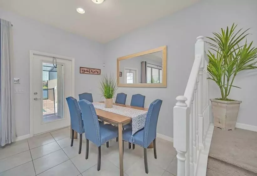 Stunning Lake View Themed Bedrooms With Comfortable And Sophisticated Decor 5ws886