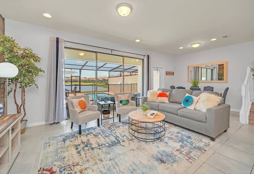 Stunning Lake View Themed Bedrooms With Comfortable And Sophisticated Decor 5ws886