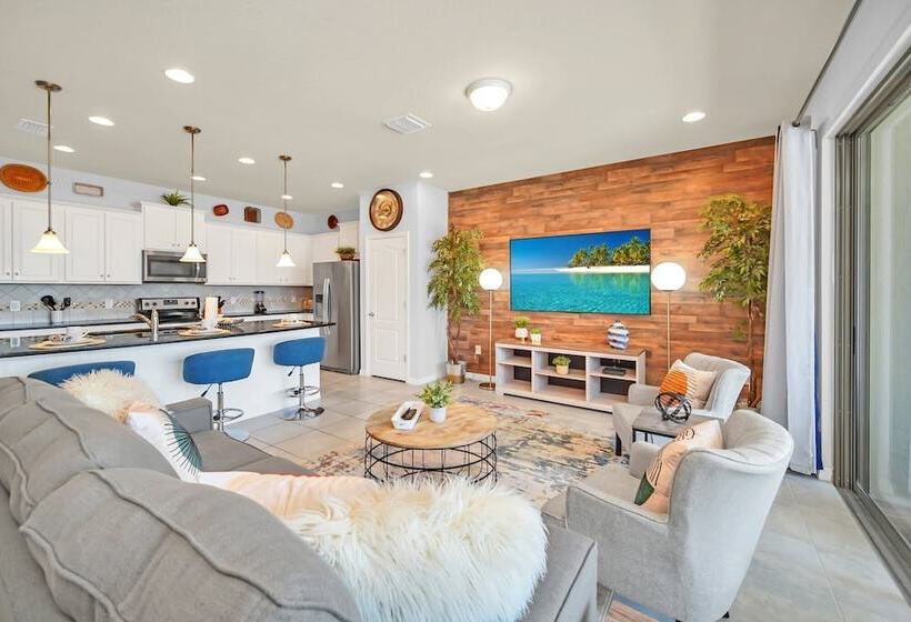 Stunning Lake View Themed Bedrooms With Comfortable And Sophisticated Decor 5ws886