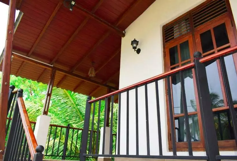 ホテル Parallel Villa