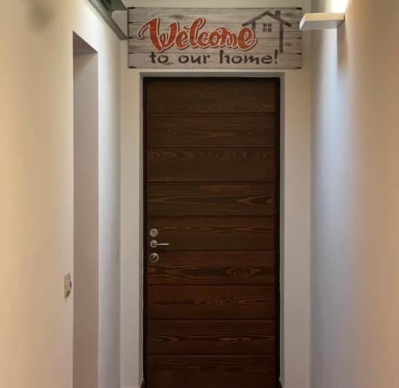 ベッドアンドブレックファースト Mela E Pera