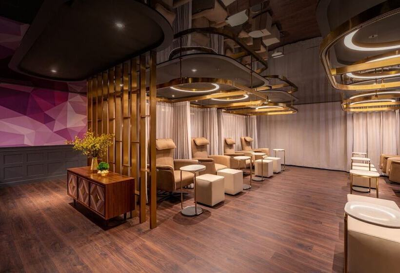 Hotel Fusion Original Saigon Centre