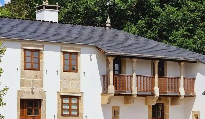 ペンション Habitaciones La Cuevona De Guitiriz Lugo