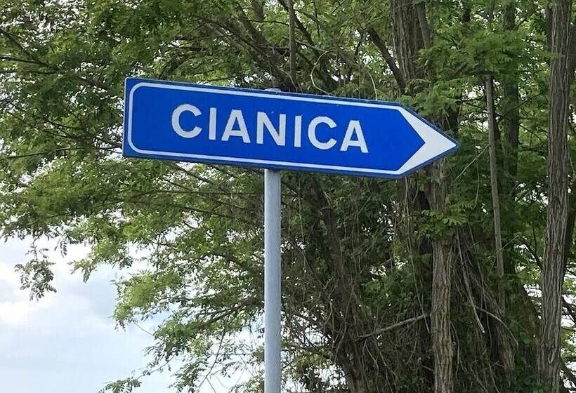 Lovely 1 Bed Studio In Borgo Val Di Taro