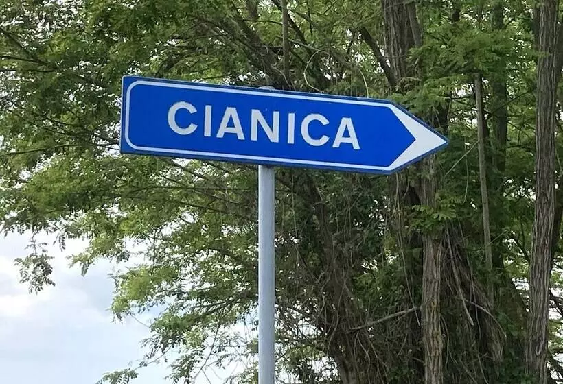 Lovely 1 Bed Studio In Borgo Val Di Taro