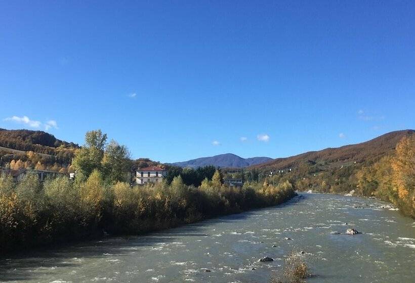 Lovely 1 Bed Studio In Borgo Val Di Taro