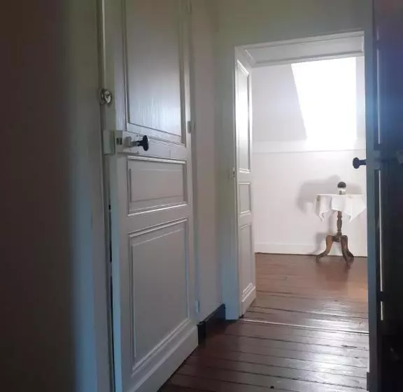 ペンション Maison Blanche